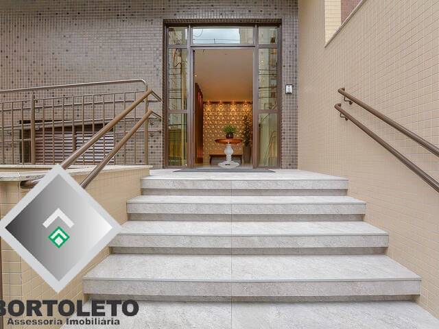 #109 - Apartamento para Venda em Curitiba - PR